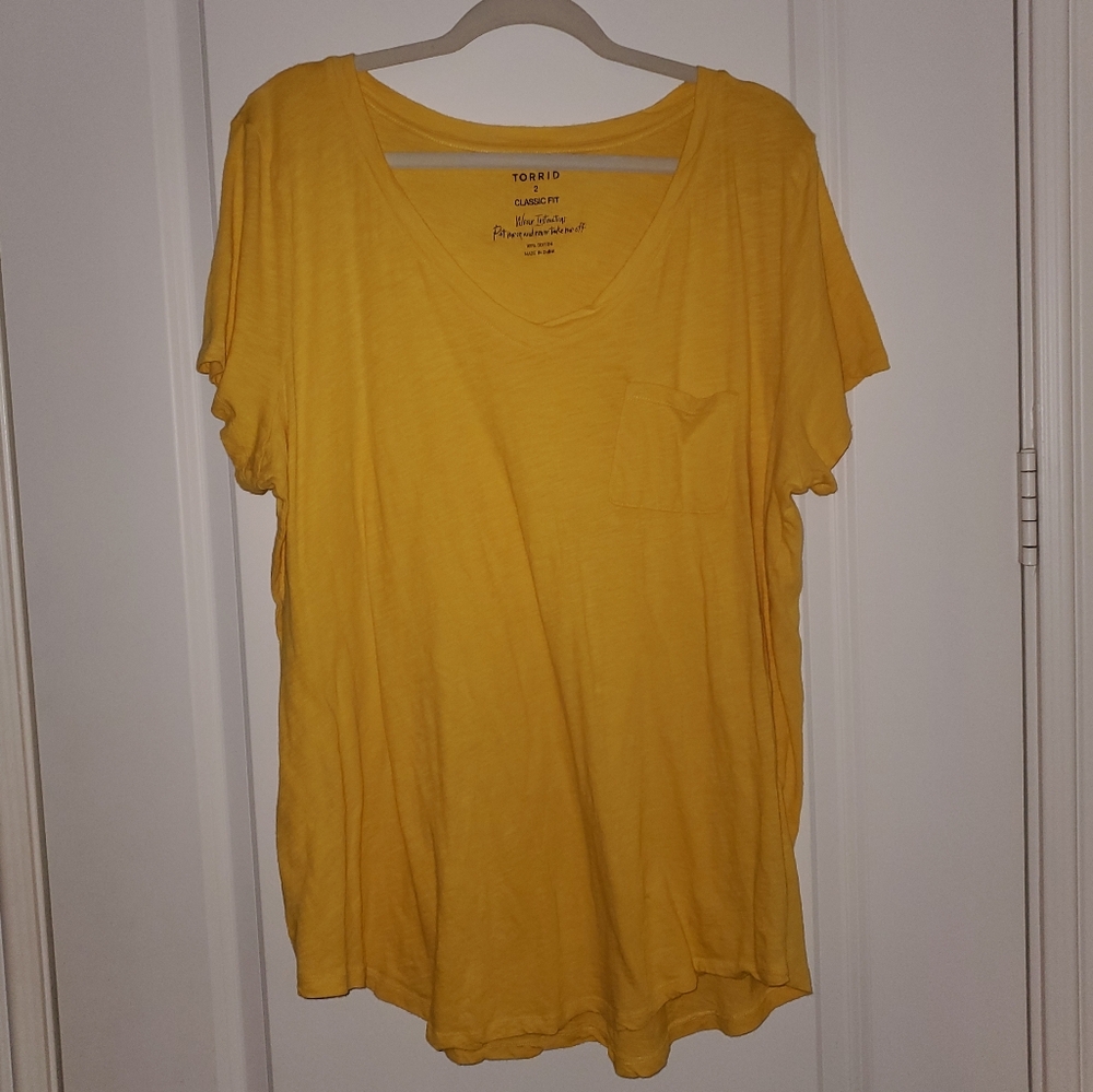 Torrid 2, Classic Fit Basic Pocket Short Sleeve Tee, yellow